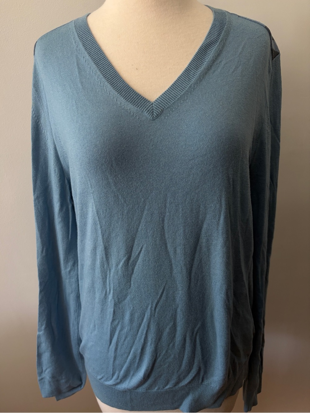 Burberry light Blue Men’s Sweater with Chevron Detail